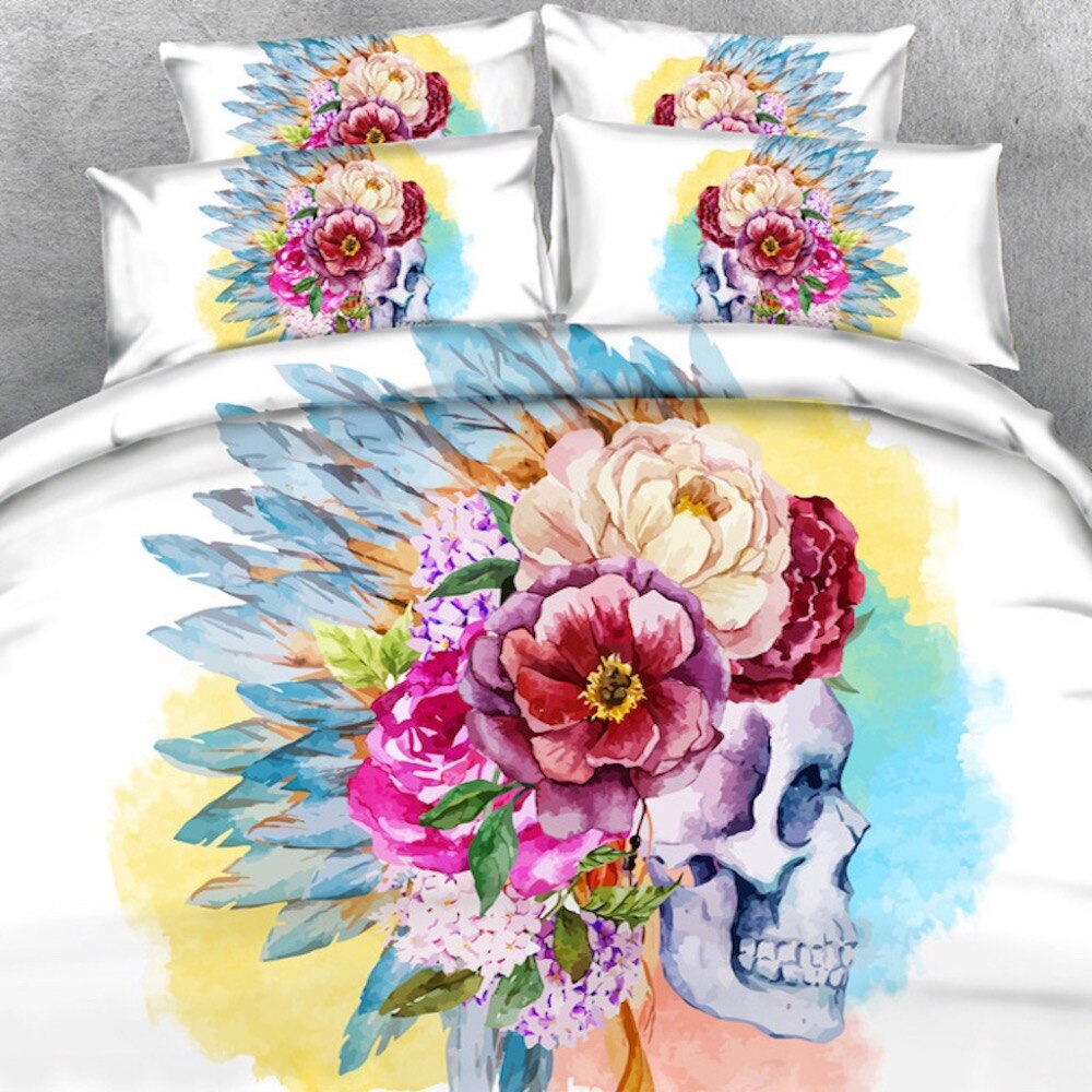 Sengesett med dristig blomsterskalle-design, perfekt for soverommet. Polyester dynetrekk og putevar.
