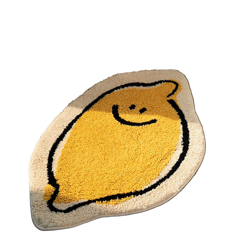 Sitrondesign gulvteppe for bad eller kjøkken, mykt og sklisikkert. Gult/beige polyester teppe, maskinvaskbart.