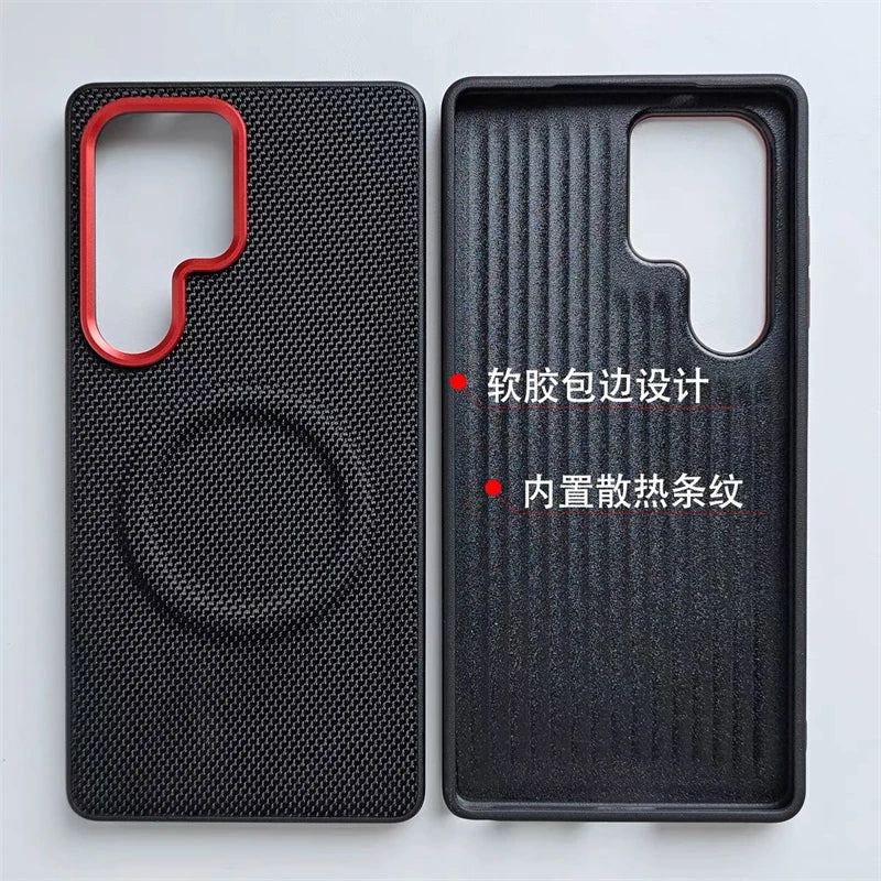 Mobiltilbehør: Beskyttende Galaxy deksel i slankt design. Matt finish, egnet for S24/S25.