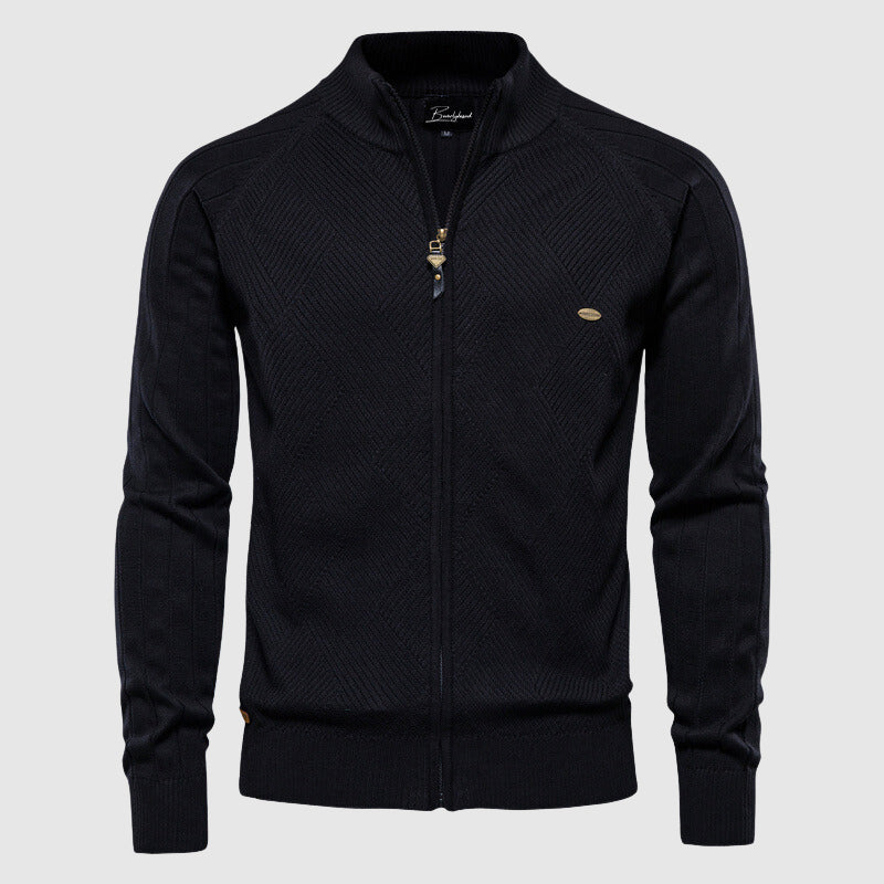 Myk, komfortabel herre zip-up cardigan i ribbet strikk. Ideell for fritid og hverdagsbruk, høst/vinter.