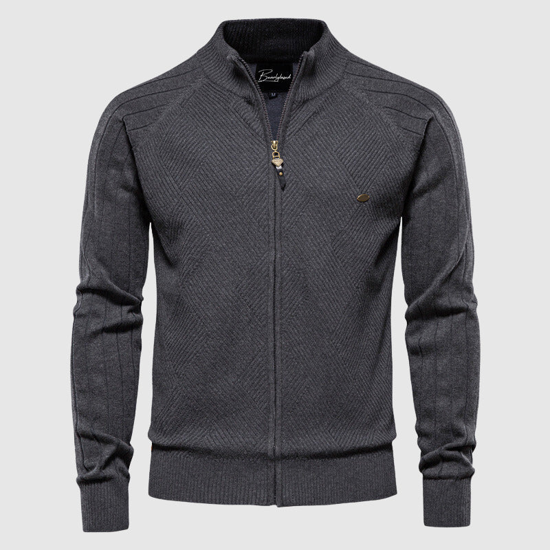 Detaljert herre zip-up cardigan med full glidelås og elegant ribbet mønster. Passer til casual stil.