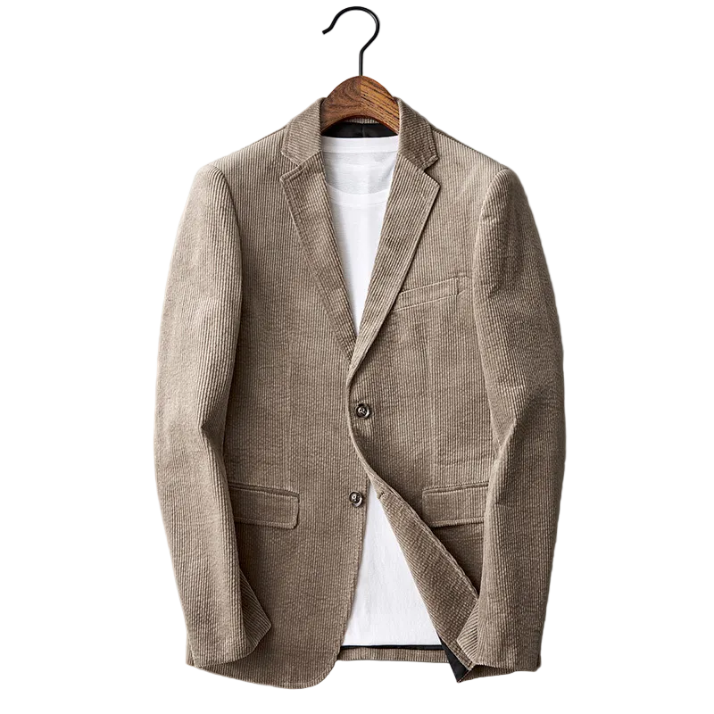 Stilfull herreblazer med slank passform for menn. Perfekt for en elegant og moderne høststil.