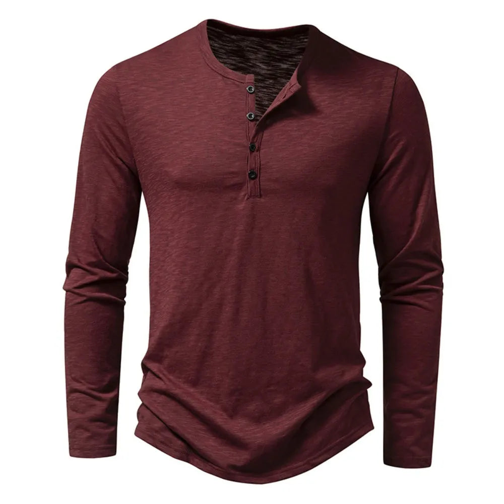 Stilfull, langermet henleyskjorte for menn i bomull. Komfortabel casual herreskjorte med knapper, perfekt for hverdagsbruk.