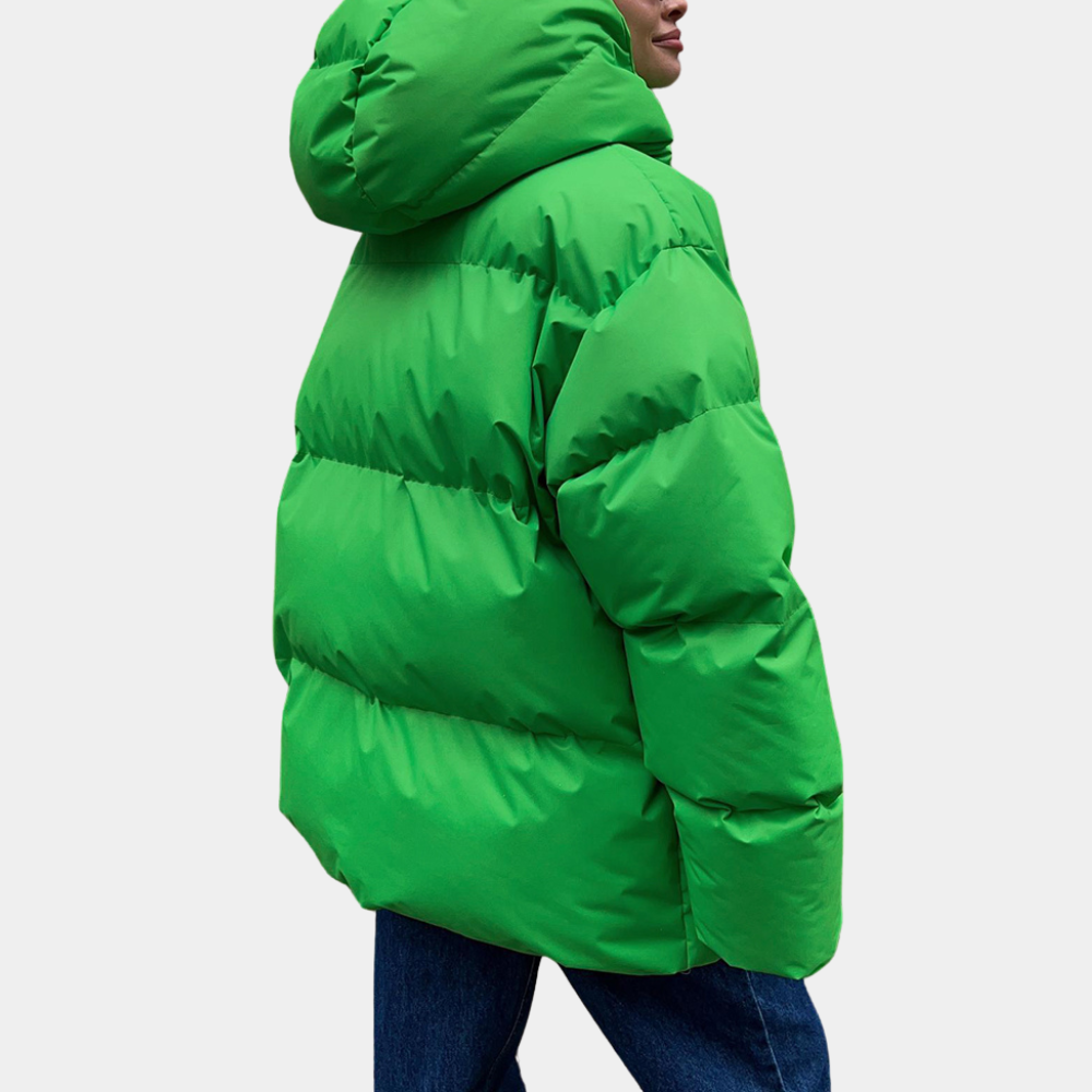 Elegant og moderne vinterjakke for damer, varm og komfortabel, ideell for en stilfull casual hverdagsbruk.