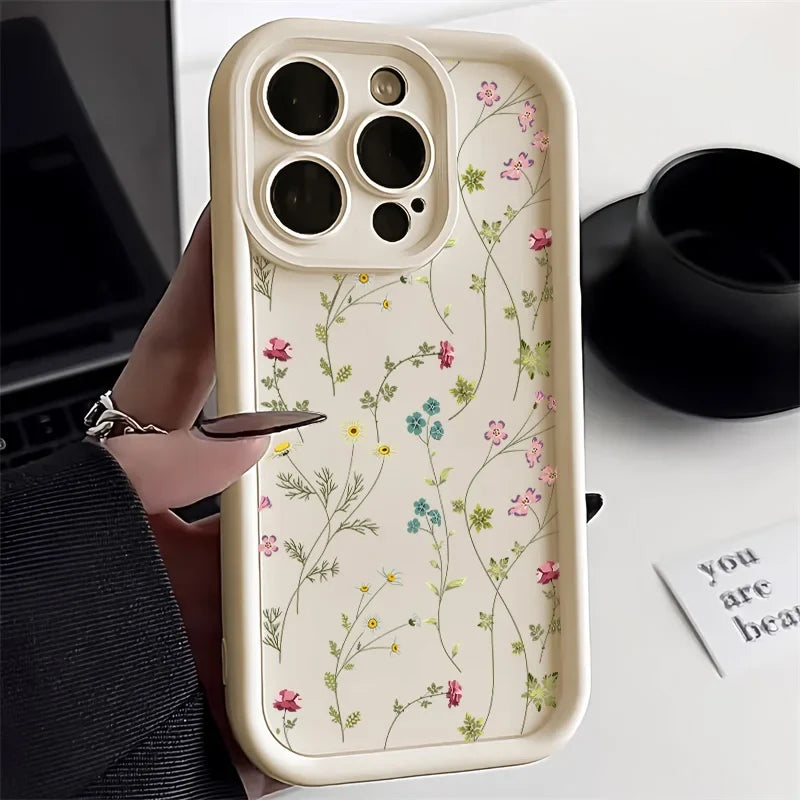 Støtsikkert mobildeksel i silikon for iPhone, med vakkert blomsterdesign som beskytter telefonen din.
