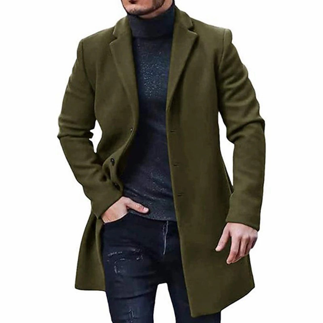 Svart herrejakke, varm og komfortabel. En stilig vinterjakke for menn, perfekt for hverdag og casual bruk.