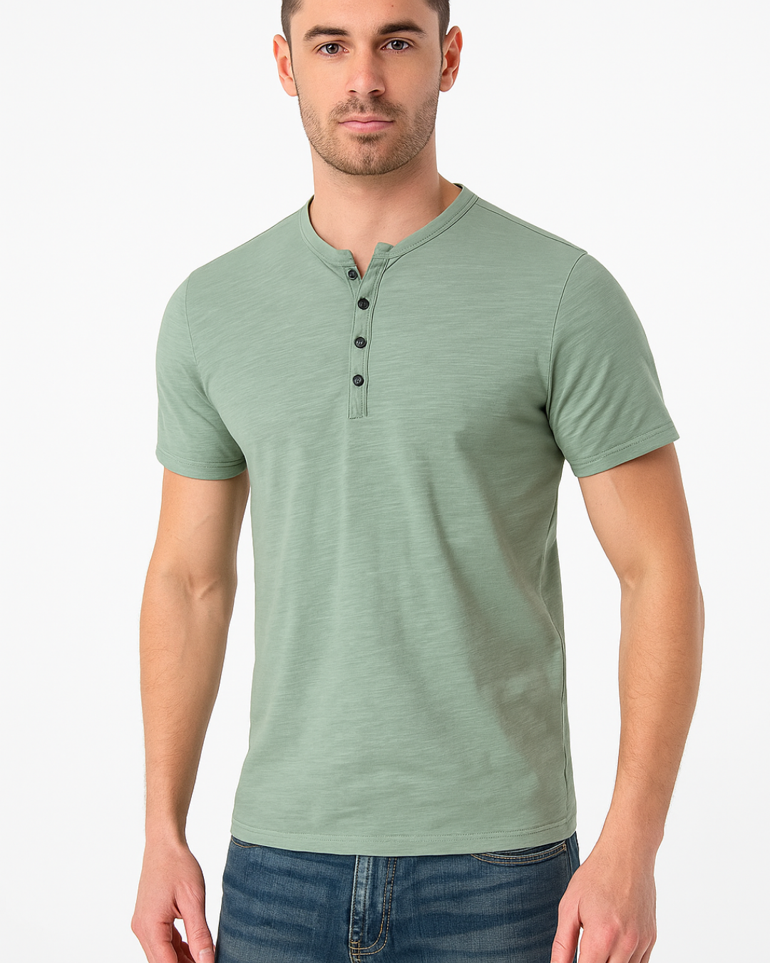 Elegant kortermet Henley herreskjorte, perfekt for en casual stil med høy komfort i varmt vær.
