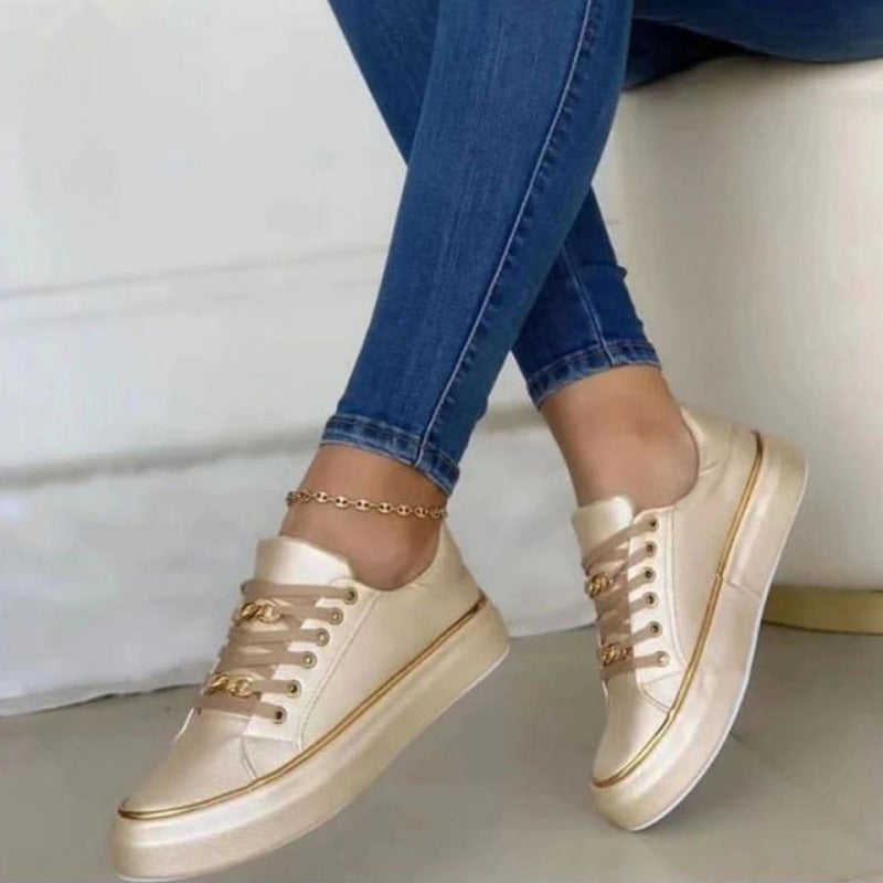 Moderne damesneakers gir optimal komfort for hverdagsbruk. Fleksible og stilige kvinnesko.