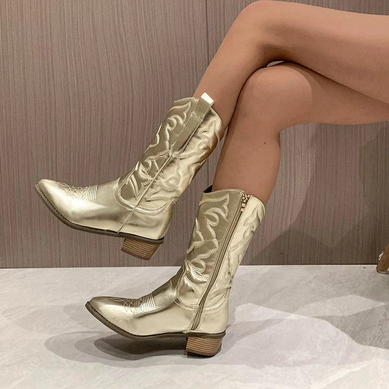 Unike cowboystøvler for kvinner med metallisk finish, allsidige festsko og hverdagssko for mote.
