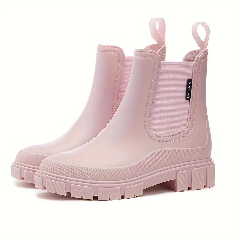 Allsidige vinterstøvler for kvinner. Vannavstøtende regnstøvler med god antiskli for våte dager og uteaktivitet.