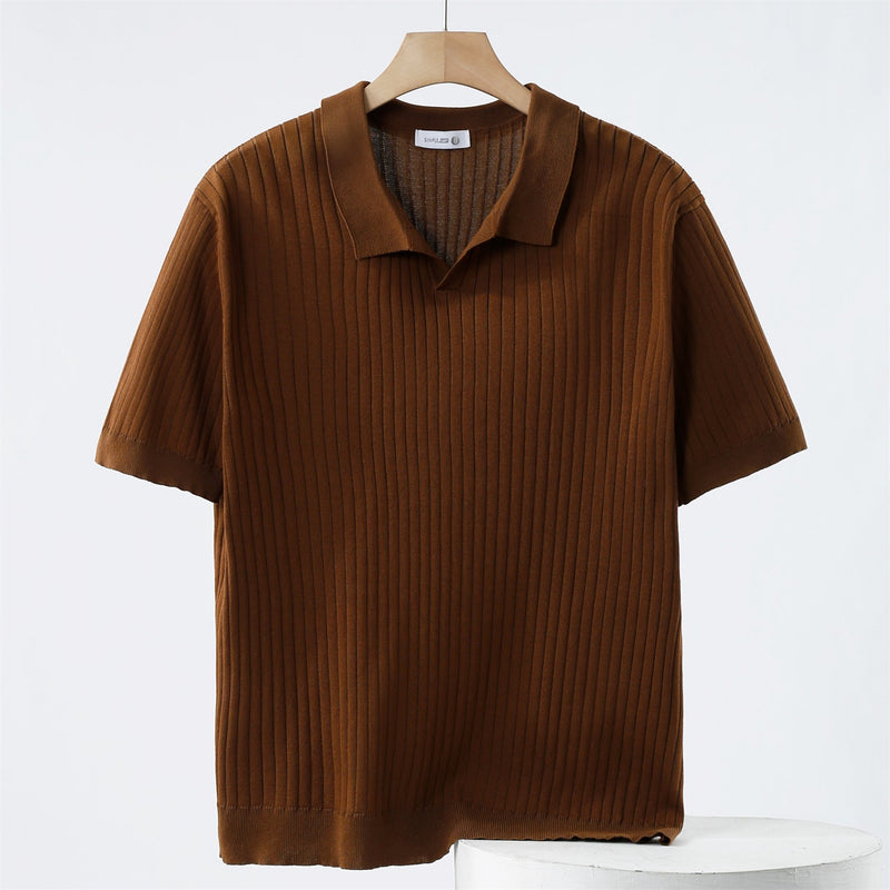 Moderne herrepolo stylet for en smart-casual look. En komfortabel og stilren skjorte til herre.