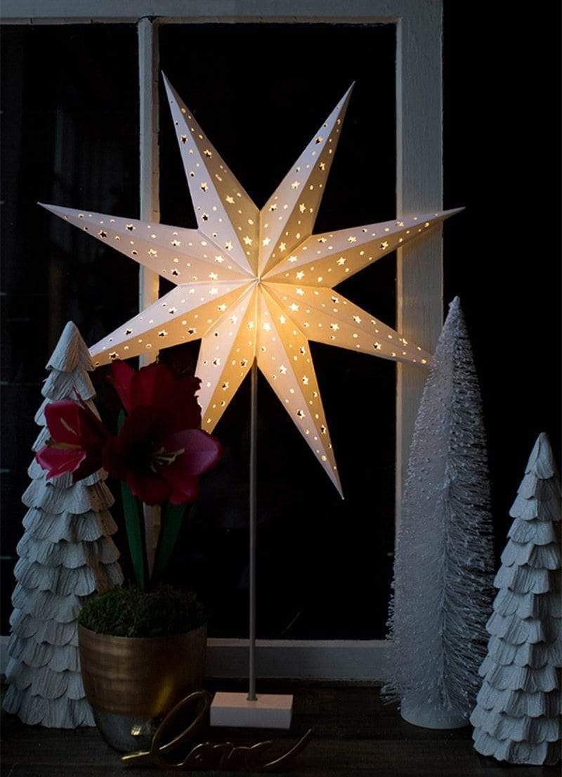 Elegant stjernehimmel bordlampe; en perfekt gave som tilbyr dekorativt lys og magisk stemning til hjemmet.