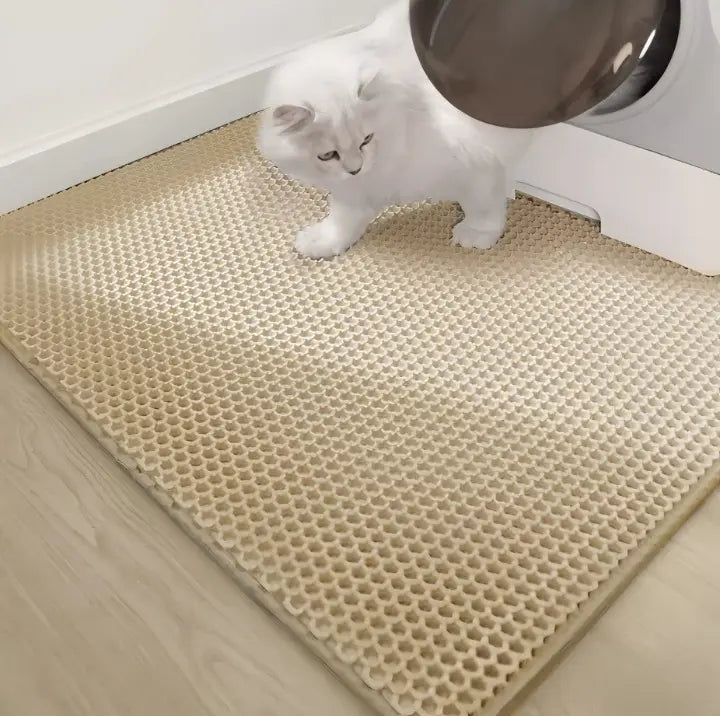Komfortabel og effektiv kattesandmatte. Holder kattens poter rene og gulvet fritt for sand.