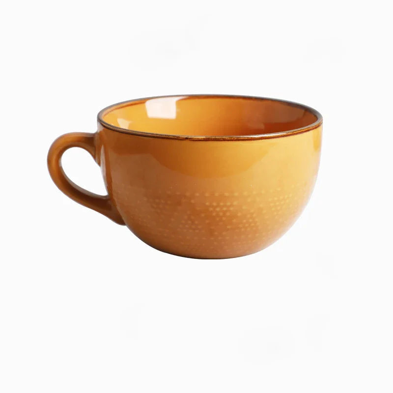 Stort fargerikt keramisk krus på 750 ml. Ideelt kaffekrus for store kopper te og kaffe.