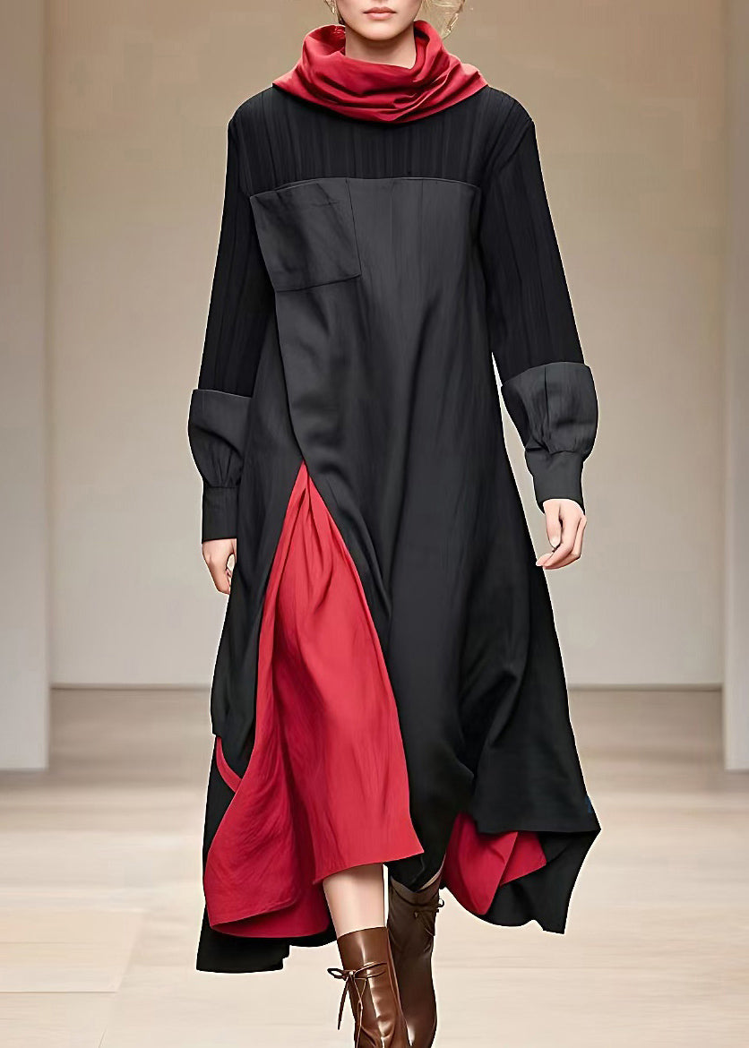 Komfortabel løs patchwork langkjole med turtleneck for kvinner, ideell som stilfull vinterkjole.