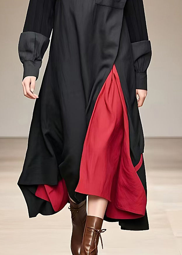 Elegant dame turtleneck kjole i svart, med intrikat patchwork. Trendy langkjole for kvinner, allsidig.