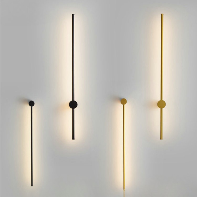 Minimalistisk LED vegglampe for moderne hjem, i svart design, ideell for stue.