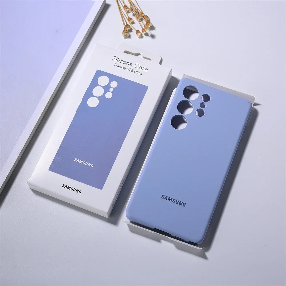Mobildeksel i rosa for Samsung Galaxy S25, viser tynne kanter og stilren design.