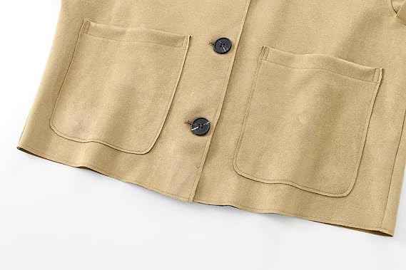 Svart langermet cropped dameblazer, skreddersydd for en elegant og moderne look. Allsidig.