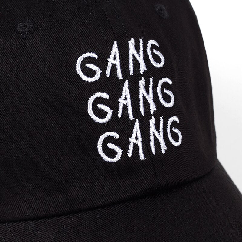Moderne svart caps for fritid, unisex og justerbar. Essensielt tilbehør mot solen.