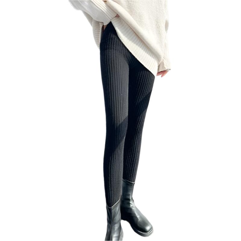 Svarte komfortable leggings med høy midje for kvinner. Perfekt for casual bruk og velvære.