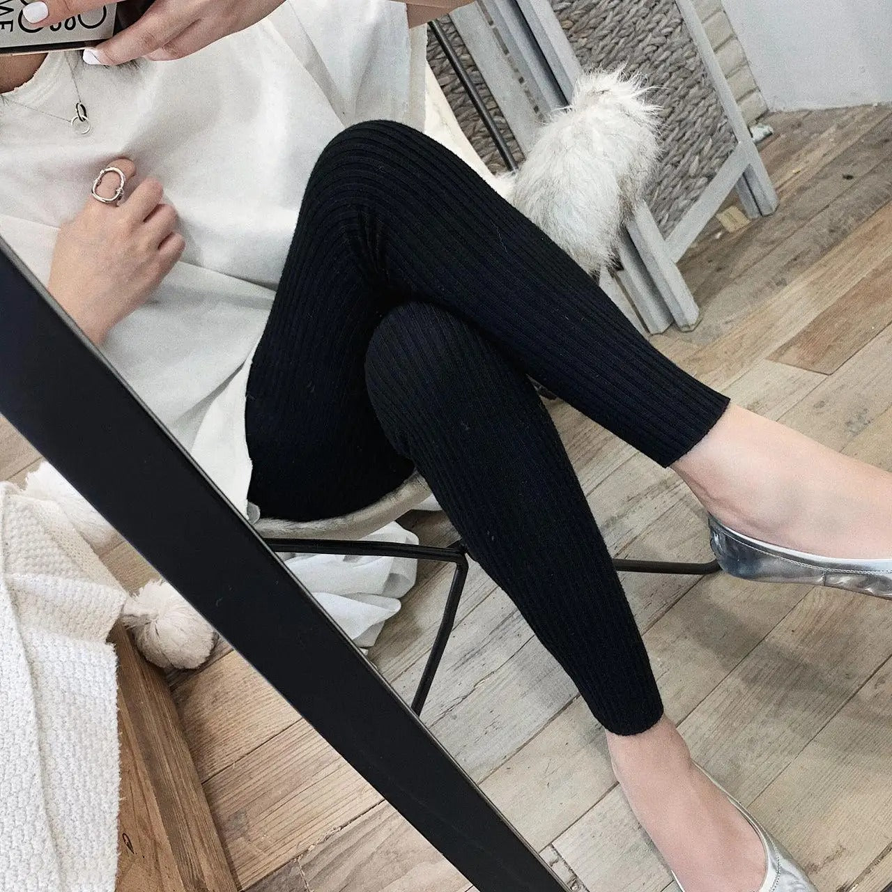 Myke og varme leggings med høy midje for kvinner, ideelle for avslappet stil og maksimal komfort.