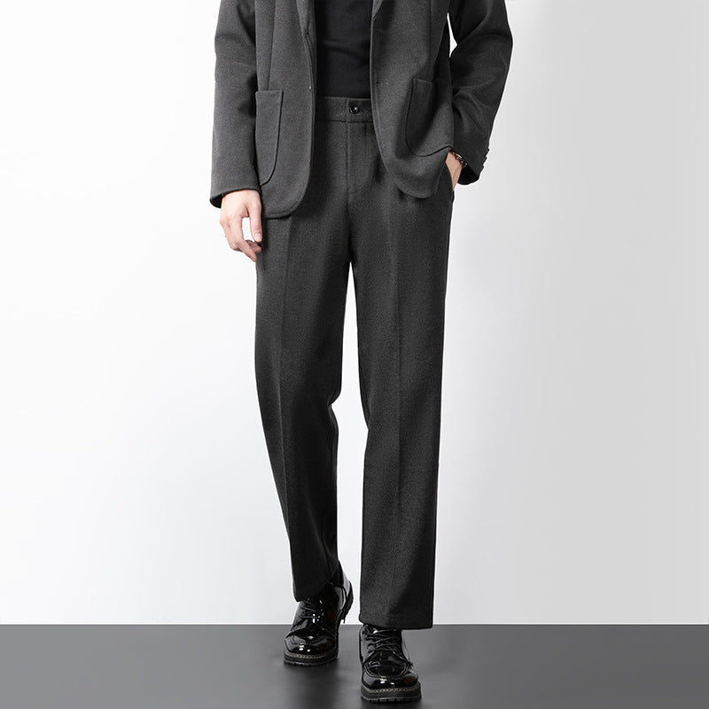 Klassiske mørkeblå slim fit dressbukser for menn, perfekte for business eller elegant hverdagsbruk, moderne herremote.