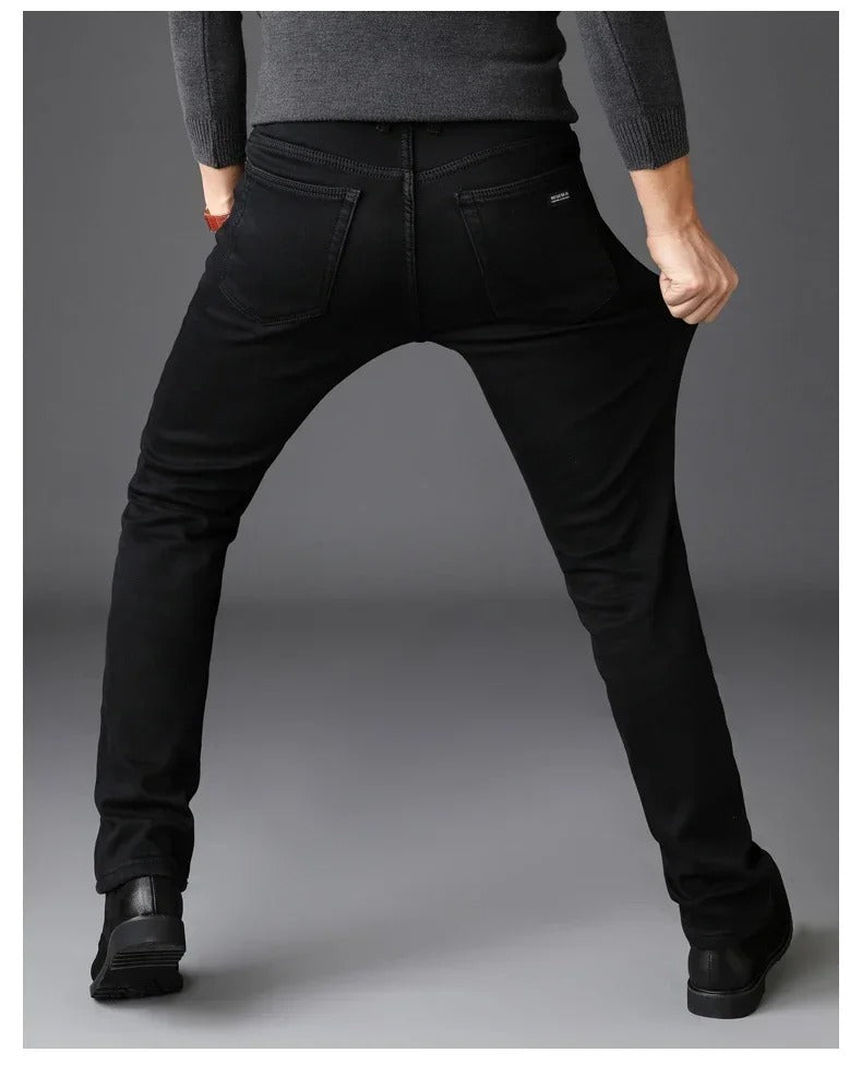 Menns svarte stretch-bikerjeans i slimfit passform. Allsidige bukser for en moderne og komfortabel look.