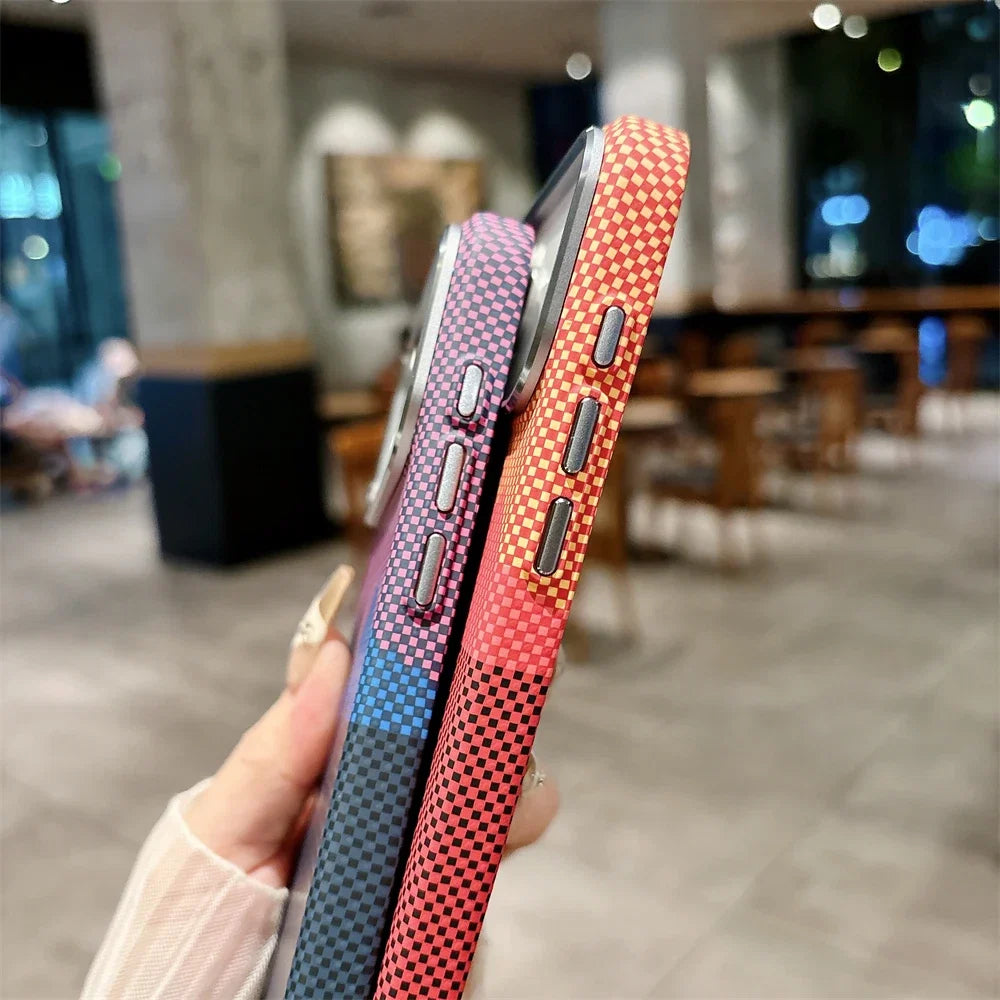 Fargerik iPhone 17 deksel som kombinerer stil med magnetisk lading og solid beskyttelse.