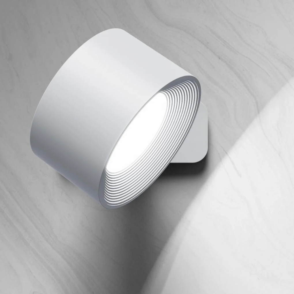 Stilren, trådløs LED-vegglampe med 360° rotasjon. Oppladbar belysning ideell for interiørdekorasjon.