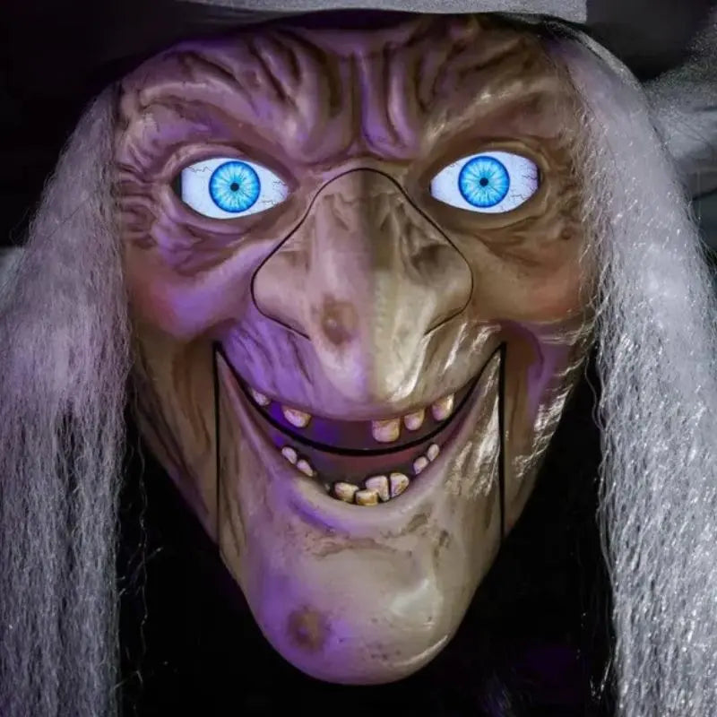 Lilla flygende heks Halloween-dekor med skremmende lyd og lys, en uhyggelig festrekvisitt.