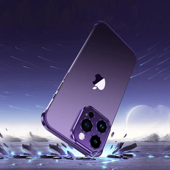Metall deksel til iPhone, ultratynn. Slank design og robust beskyttelse.