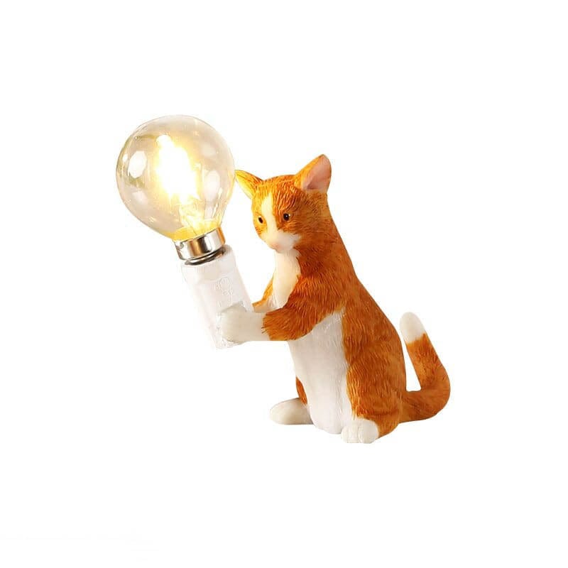 Stilren designlampe med kattefigur, perfekt interiørdetalj. Koselig belysning for hjemmeinnredning.