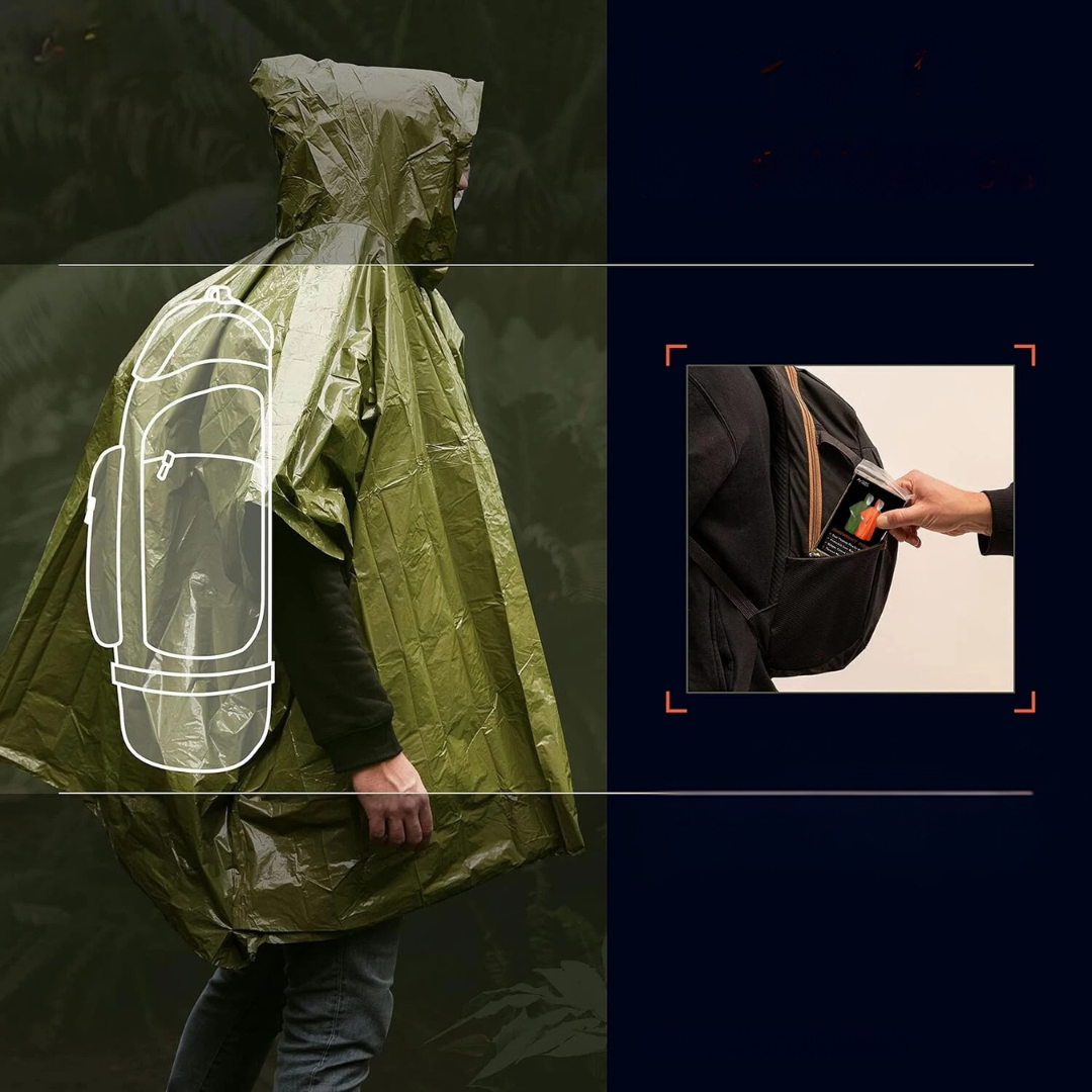Person iført grønn unisex regnponcho. Gir full vanntett beskyttelse og er lett å pakke.