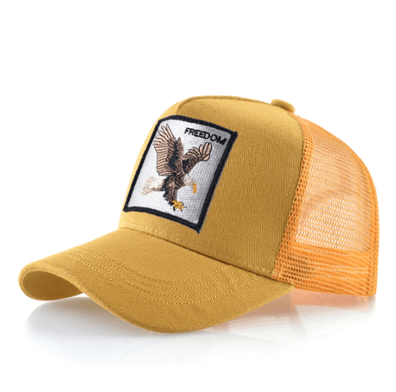 Baseballcap med ørn og pustende mesh. Slitesterk og moteriktig samtidig.