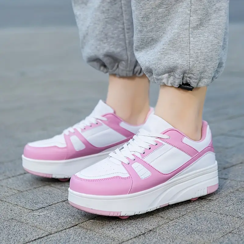 Unisex casual rullesko i stilig design, perfekte som fritidssko og aktivitetssko for barn og voksne.