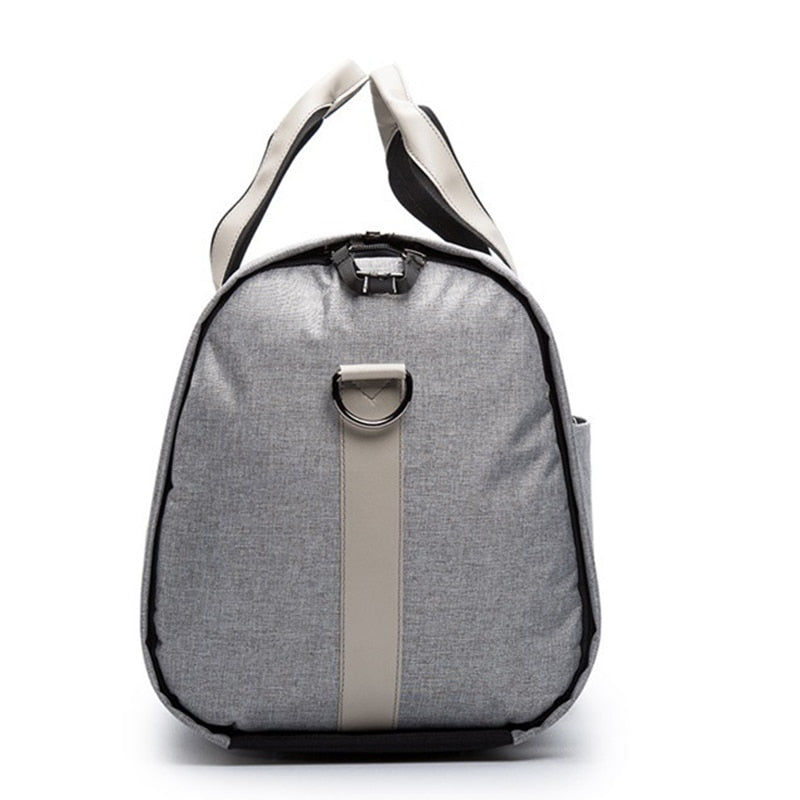 Unisex reise dufflebag i grå, klar for din neste helgetur eller forretningsreise. Håndbagasje.
