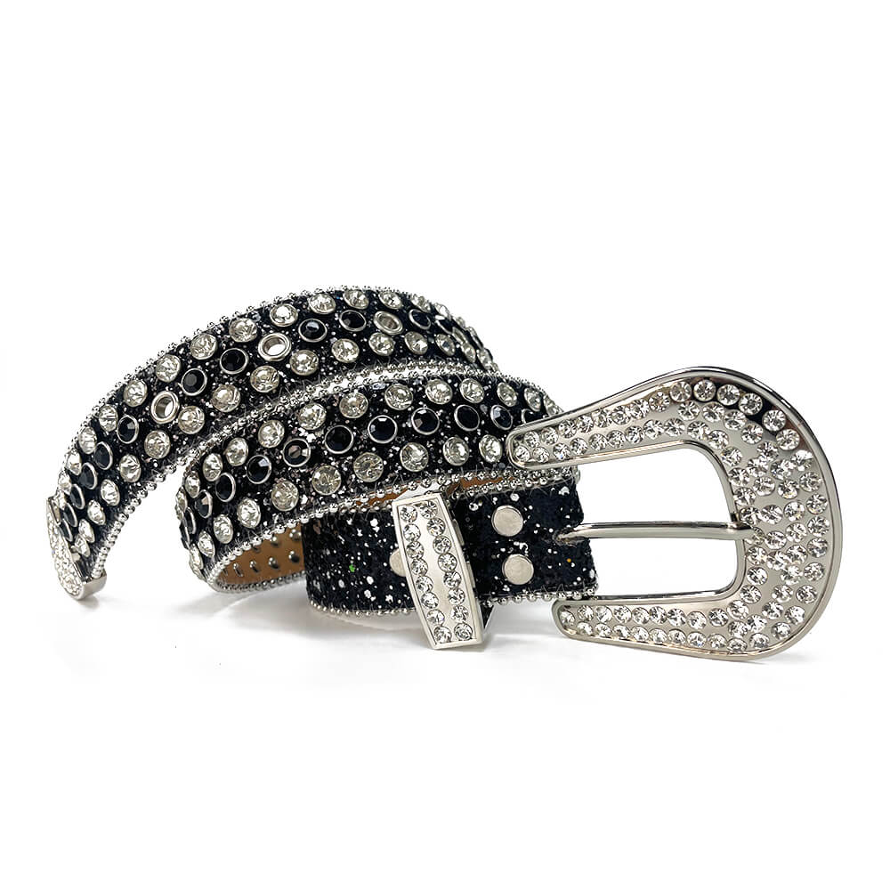 Belte med diamanter, unisex, for en glamorøs og selvsikker stil.