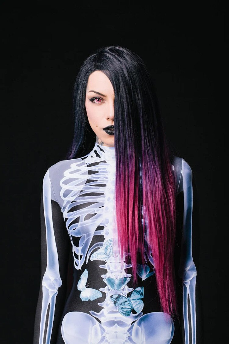 Detaljert skjelettmønster på en glød i mørket bodysuit. Unisex Halloween kostyme for en skremmende look.