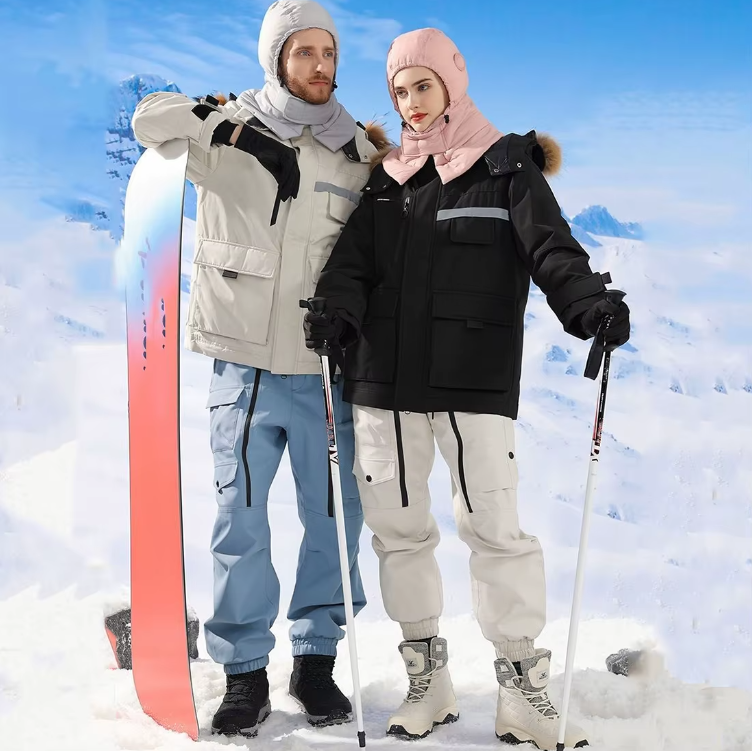 Et par allsidige unisex vinterhansker. Tilbyr varme, komfort og touchscreen-funksjon for all sport og friluft.