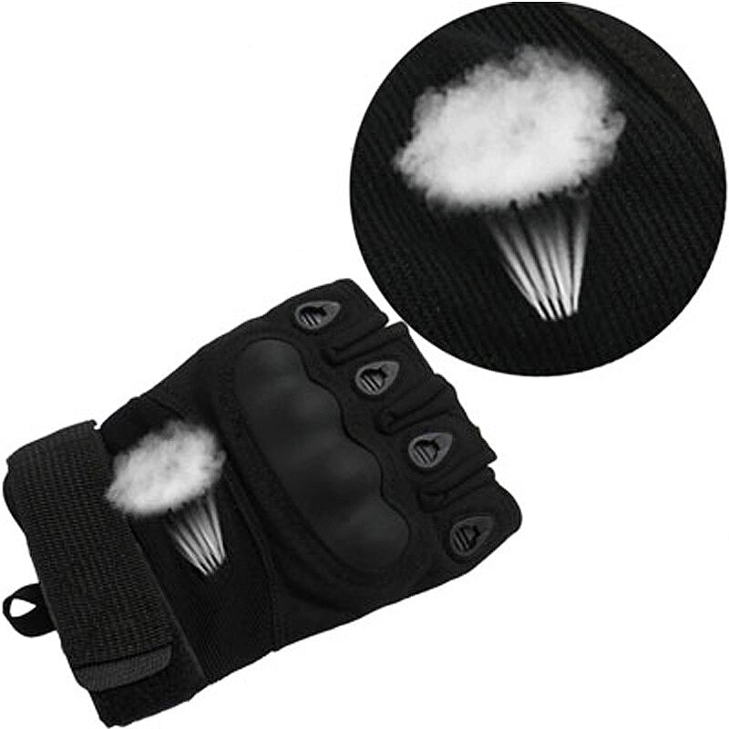 Beskyttelseshansker med pustende stoff, perfekt for langvarig bruk i alle værforhold.
