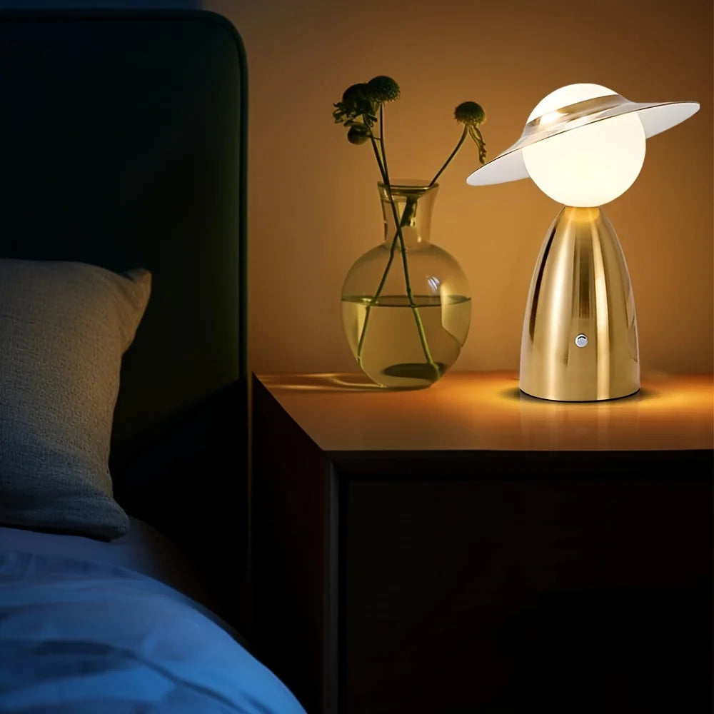 LED-lampe med berøringsdimmer for justerbar belysning. USB-oppladbar og bærbar for allsidig bruk.