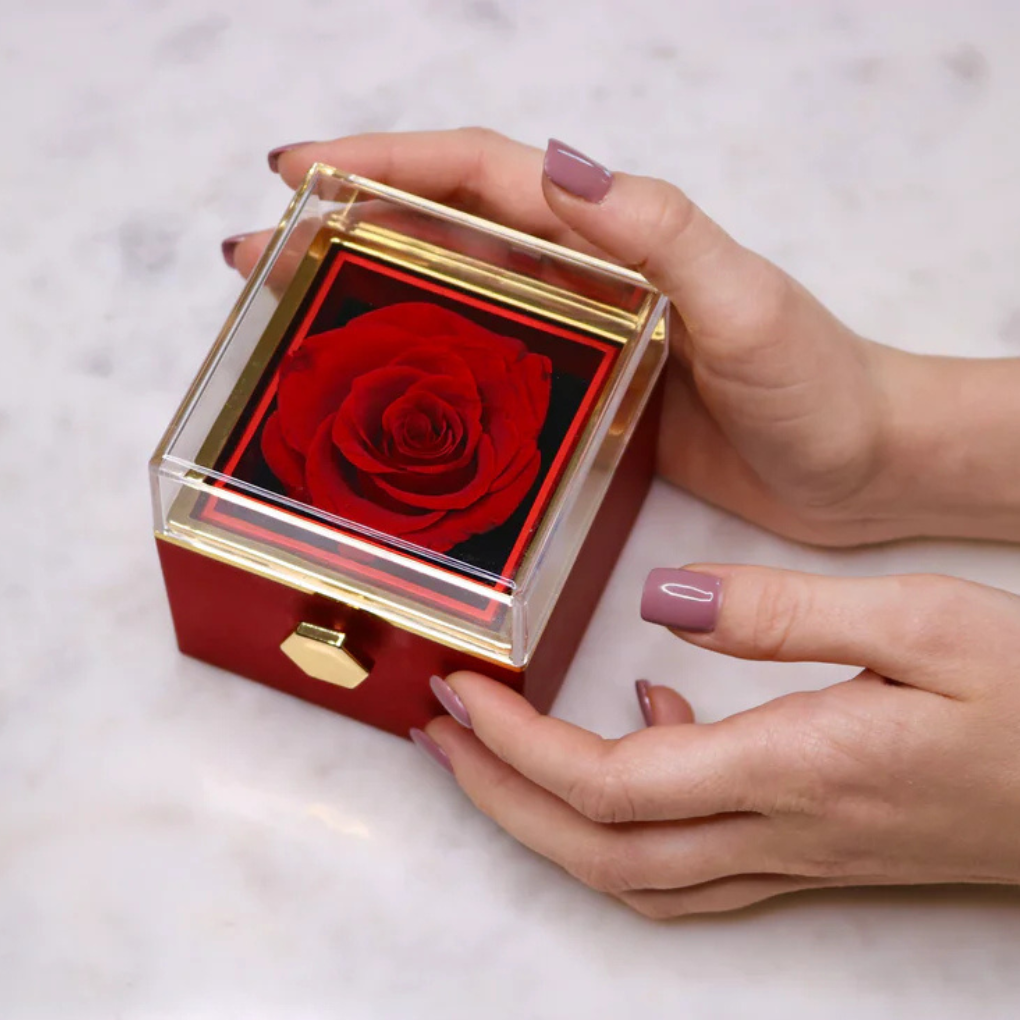 Luksuriøs rose gaveeske med rød evig rose, en elegant og romantisk gave til kvinnen i ditt liv.
