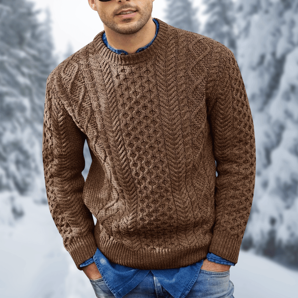 Myk strikket genser for herre, ideell for casual og smart casual antrekk. Langermet og allsidig.