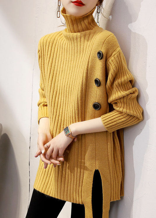 Komfortabel damegenser med løs passform, elegant turtleneck design for hverdag og lagpålag stil.