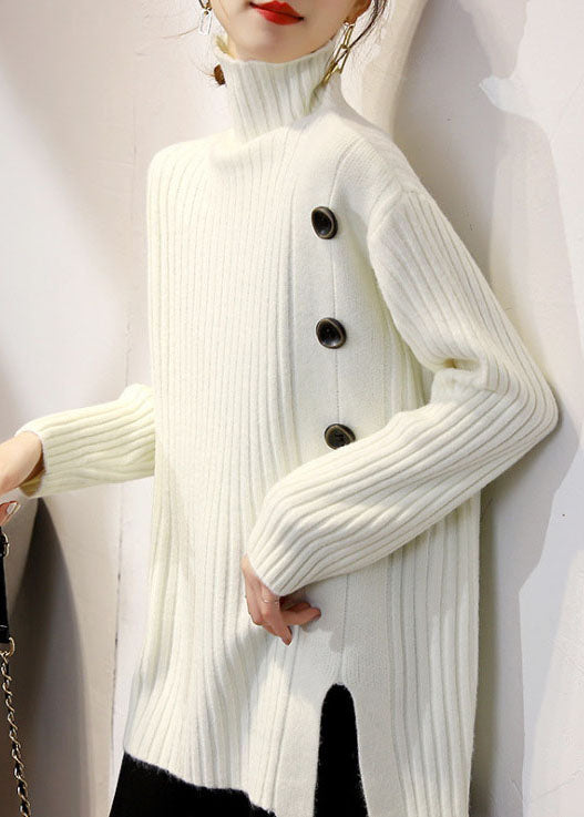 Dame turtleneck genser i strikk, ideell for høst og vinter. Gir komfort og elegant stil til kvinneklær.