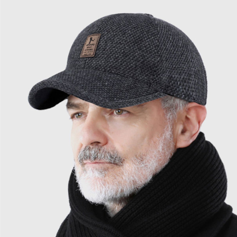 Ullfilt-caps for vinter med komfortable, beskyttende øreklaffer; et praktisk hodeplagg.