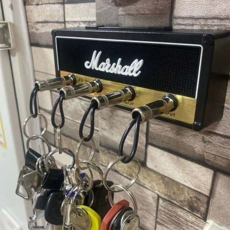 Praktisk nøkkeloppheng med unikt forsterkerdesign. En kul gave til gitarister og rockefans.