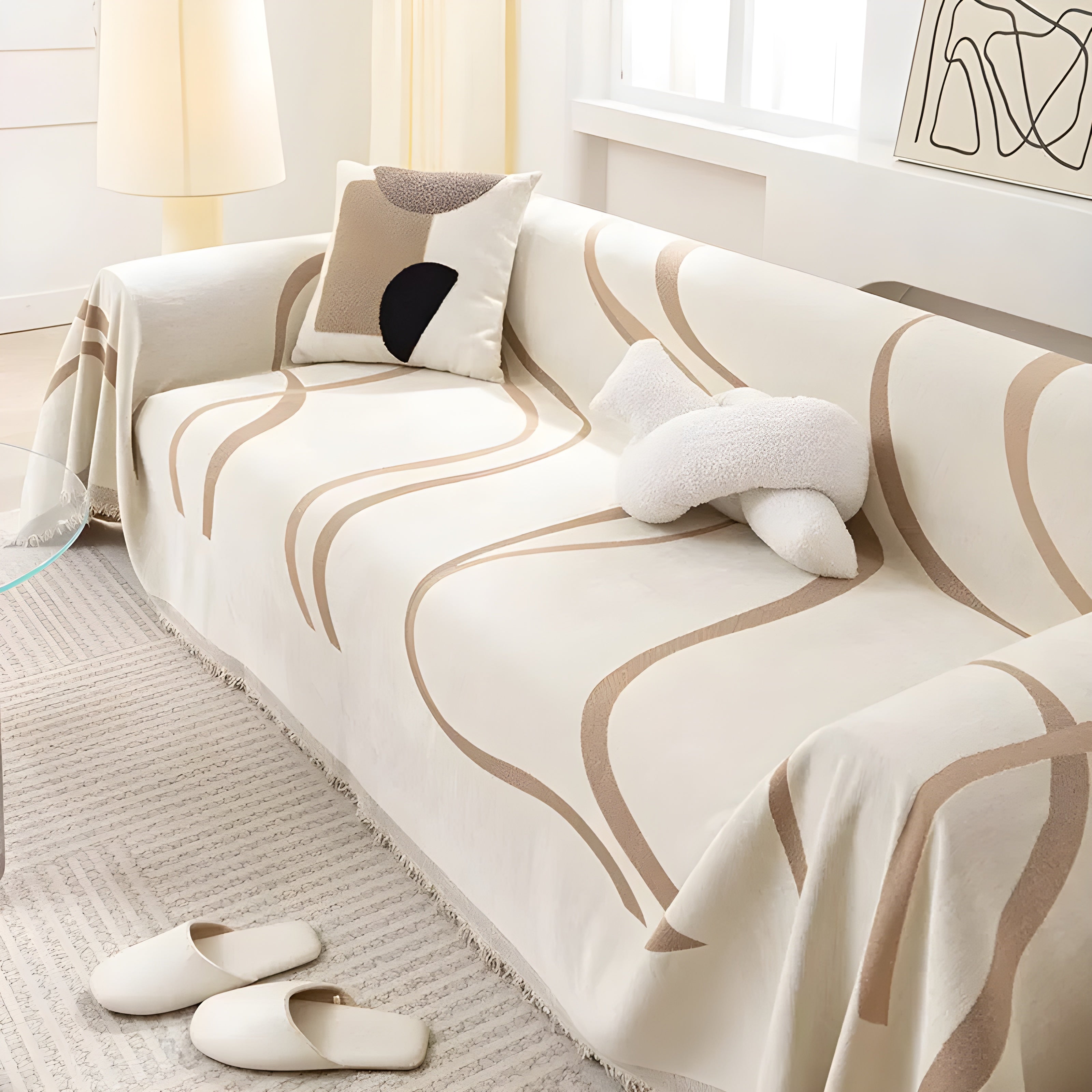 Vendbar sofakast i grå og khaki chenille. Forny stuen med stil, komfortabelt sofatrekk og interiørdekor.