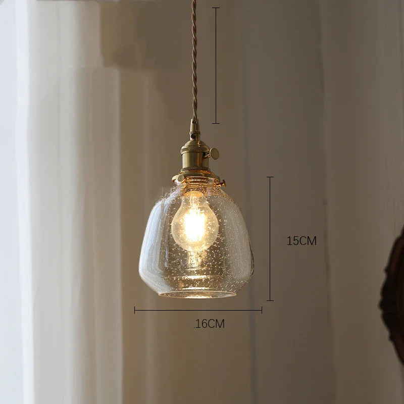 Tidløs taklampe for stuen, gir myk og innbydende glød, en vakker retro lampe.